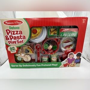Melissa And Doug Deluxe Pizza and Pasta Play Set.